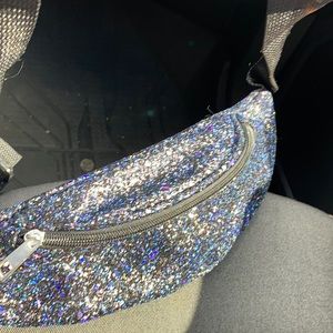 Fanny pack or some call or belt bag